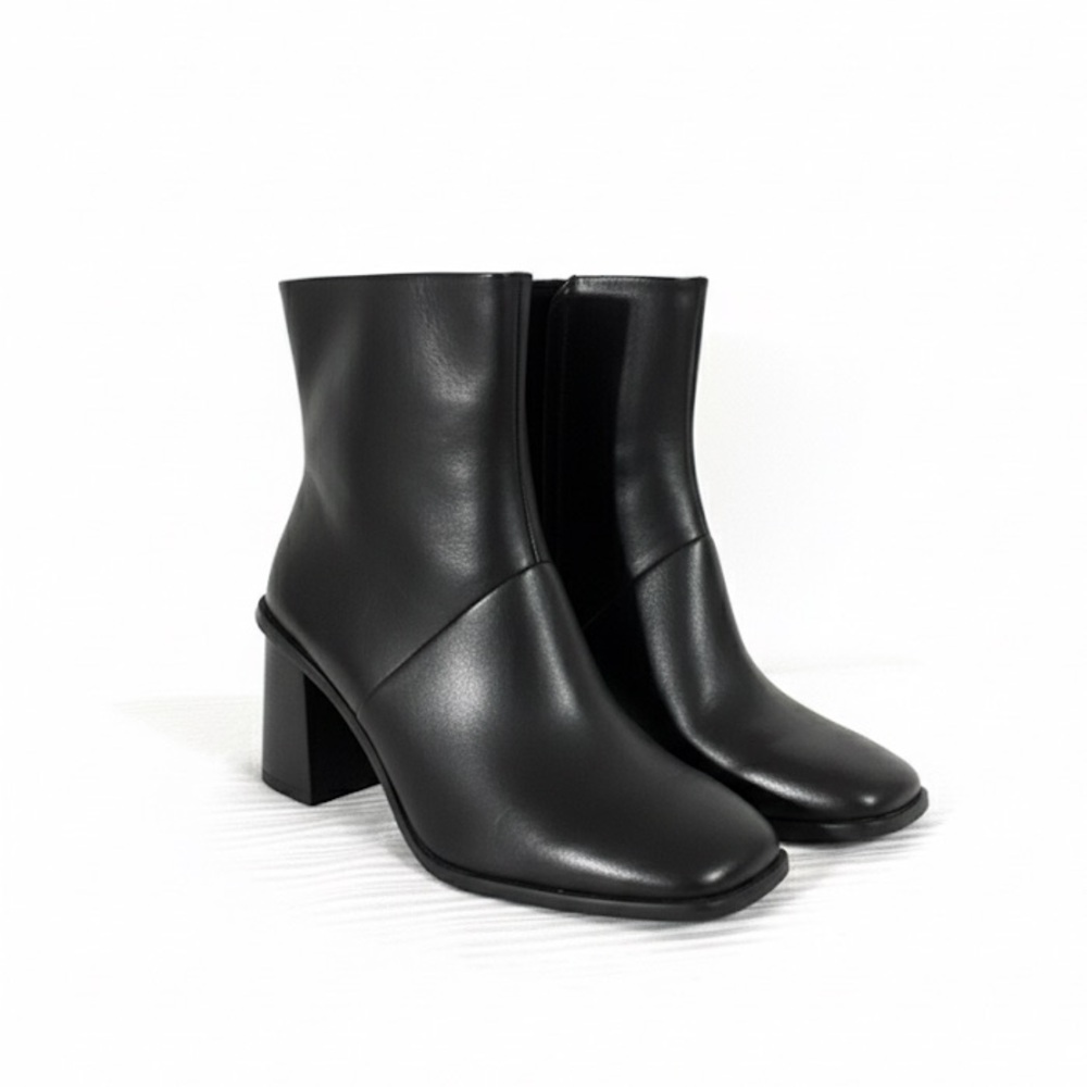 NWT Black Square Toe Ankle Boots | 90s Minimalist Block Heel - Size 10